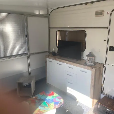 Wohnwagen N071 Wulfener Hals *